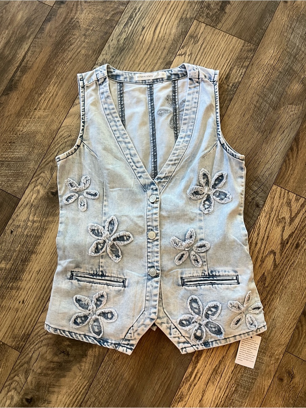 Altar’s state floral denim vest size small NWTs - Picture 9 of 16